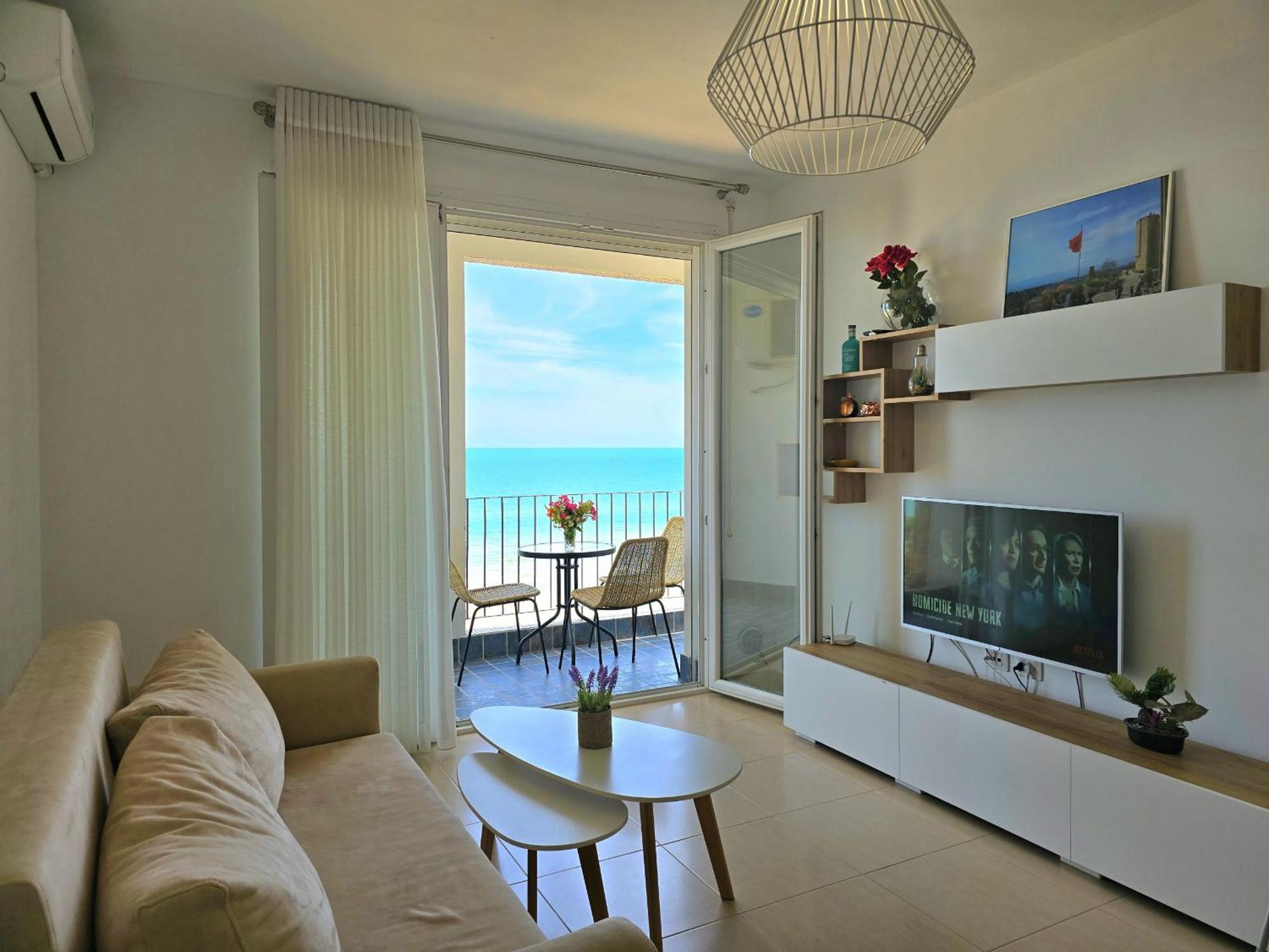 Sea Vista Apartment Durres Bagian luar foto